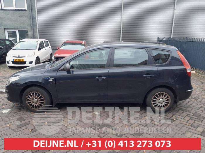 Hyundai I30 Kotflügel links vorne O691698