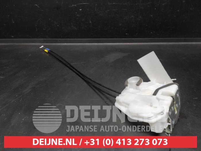 Mitsubishi Eclipse Cross Deurslot Mechaniek 4Deurs rechts-achter O691675