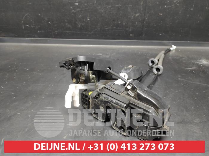 Hyundai I30 Türschlossmechanik 4-türig rechts vorne O691724