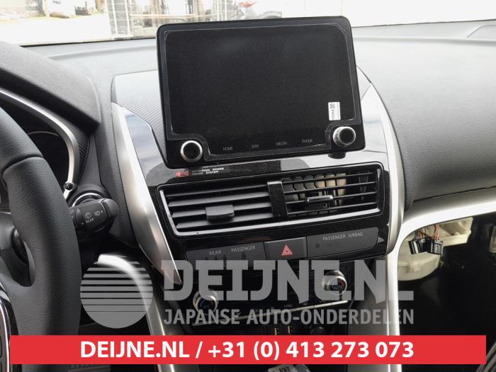 Mitsubishi Eclipse Cross Kachel Bedieningspaneel O691685