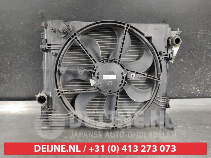 Gebruikte Radiateur Nissan Qashqai (J11) 1.2 DIG-T 16V Prijs op aanvraag aangeboden door V.Deijne Jap.Auto-onderdelen BV