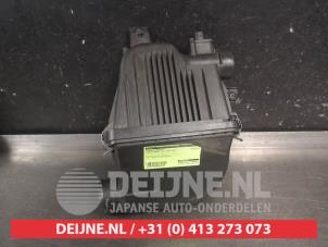 Suzuki Swift Luftfiltergehäuse O691956 foto 2