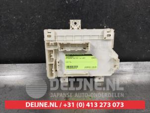 Mitsubishi Colt Sicherungskasten O691813 foto 2