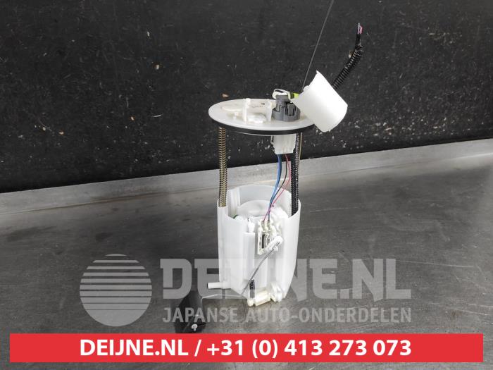 Gebruikte Tank element Pomp Mitsubishi Eclipse Cross (GK/GL) 2.4 16V PHEV 4x4 Prijs € 75,00 Margeregeling aangeboden door V.Deijne Jap.Auto-onderdelen BV