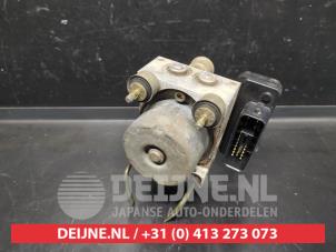 Gebruikte ABS Pomp Mitsubishi Outlander (CU) 2.0 16V 4x4 Prijs € 50,00 Margeregeling aangeboden door V.Deijne Jap.Auto-onderdelen BV