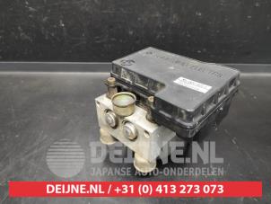 Mitsubishi Outlander ABS pump O692101 photo 2