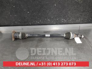 Gebruikte Aandrijfas rechts-achter Suzuki Vitara (LY/MY) 1.4 Booster Jet Turbo 16V SHVS AllGrip Prijs € 75,00 Margeregeling aangeboden door V.Deijne Jap.Auto-onderdelen BV