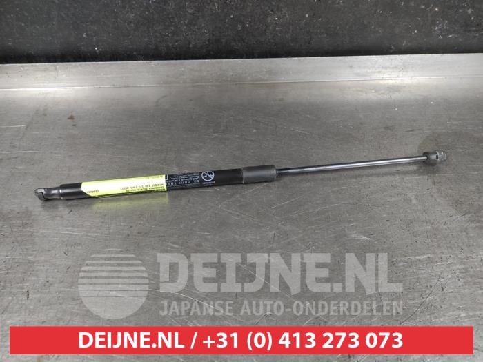 Hyundai I30 Gasdemper rechts-achter O692269