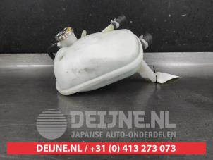 Hyundai I30 Expansion vessel O692272 photo 2