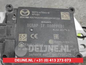 Mazda CX-30 ACC Sensor (afstand) O692294 foto 2