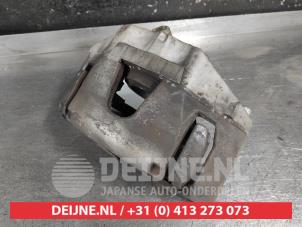 Mazda 3 Front brake calliper, right O692367 photo 2