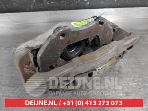 Gebruikte Remklauw (Tang) rechts-voor Mazda 3 Sport (BL14/BLA4/BLB4) 2.3i MPS Turbo 16V Prijs op aanvraag aangeboden door V.Deijne Jap.Auto-onderdelen BV