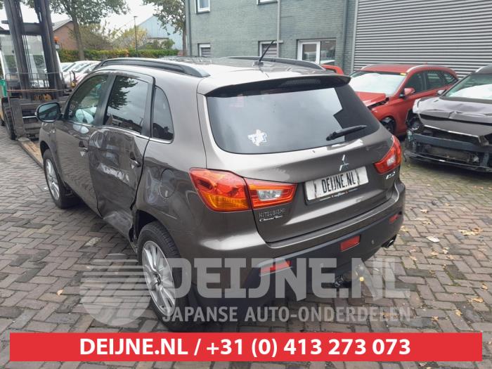 Mitsubishi ASX Heckklappenreflektor links O692401