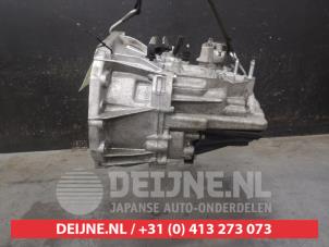 Suzuki Swift Versnellingsbak O692477 foto 2