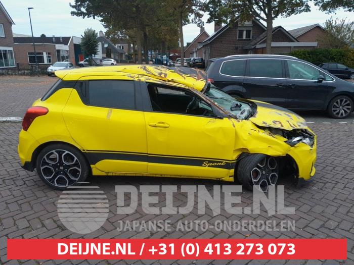 Suzuki Swift Türscheibe 4-türig rechts hinten O692586