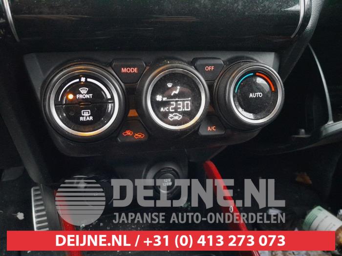 Suzuki Swift Heizung Bedienpaneel O692592