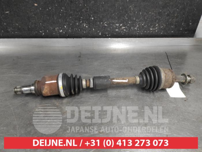 Mitsubishi Colt Aandrijfas links-voor O692597