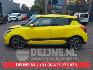 Suzuki Swift Tür 4-türig links vorne O692600 foto 2