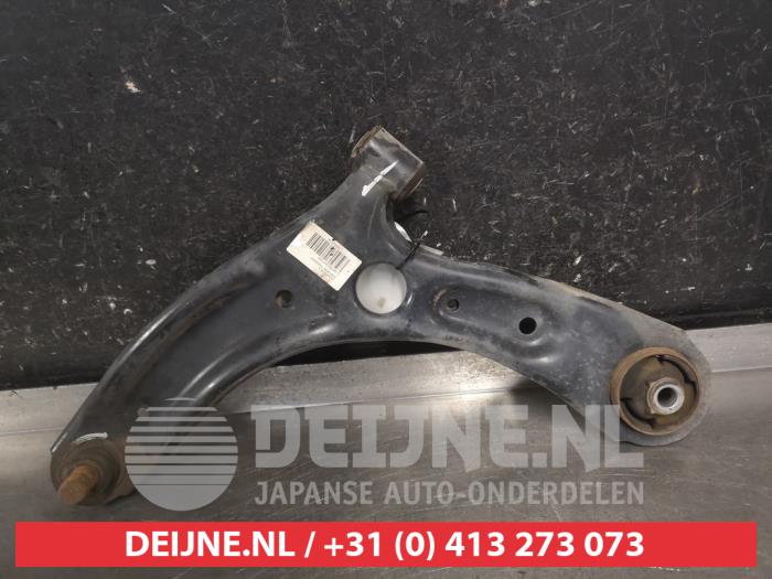 Kia Picanto Draagarm onder links-voor O692641