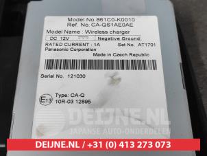 Toyota Yaris Wireless charger O692779 photo 3