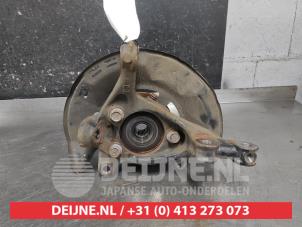 Gebruikte Asschenkel links-voor Toyota Yaris IV (P21/PA1/PH1) 1.5 12V Hybrid 115 Prijs op aanvraag aangeboden door V.Deijne Jap.Auto-onderdelen BV
