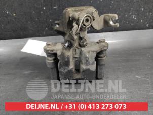Suzuki Swift Rear brake calliper, right O692980 photo 3