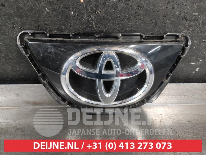 Toyota Aygo X Embleem O693063