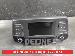 Hyundai I30 Radio O693055 photo 2