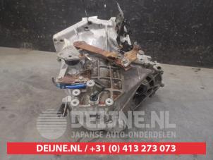 Toyota Aygo Versnellingsbak O693082 foto 2