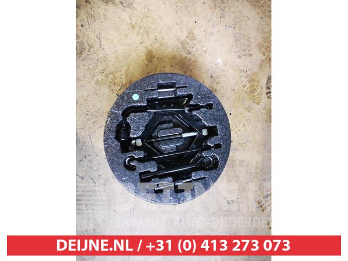 Hyundai I30 Jack set O693139