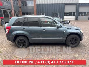 Gebruikte Portierruit 4Deurs rechts-voor Suzuki Grand Vitara II (JT) 1.9 DDiS Prijs € 35,00 Margeregeling aangeboden door V.Deijne Jap.Auto-onderdelen BV