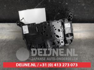 Mazda 3 Multi-media control unit O693223 photo 2