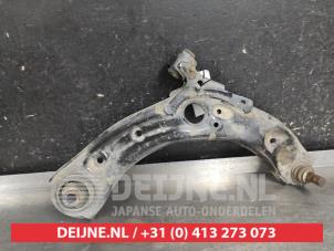 Gebruikte Draagarm onder rechts-voor Mazda 3 Sport (BP) 2.0 SkyActiv-X M Hybrid 16V Prijs op aanvraag aangeboden door V.Deijne Jap.Auto-onderdelen BV