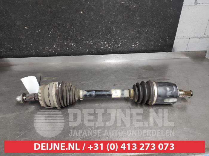 Kia Sorento Aandrijfas links-voor O693372