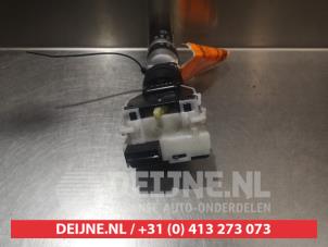 Nissan 350 Z Licht Schakelaar O306846 foto 2