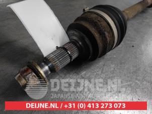 Gebruikte Steekas rechts-voor Mitsubishi ASX 1.6 MIVEC 16V Prijs € 75,00 Margeregeling aangeboden door V.Deijne Jap.Auto-onderdelen BV