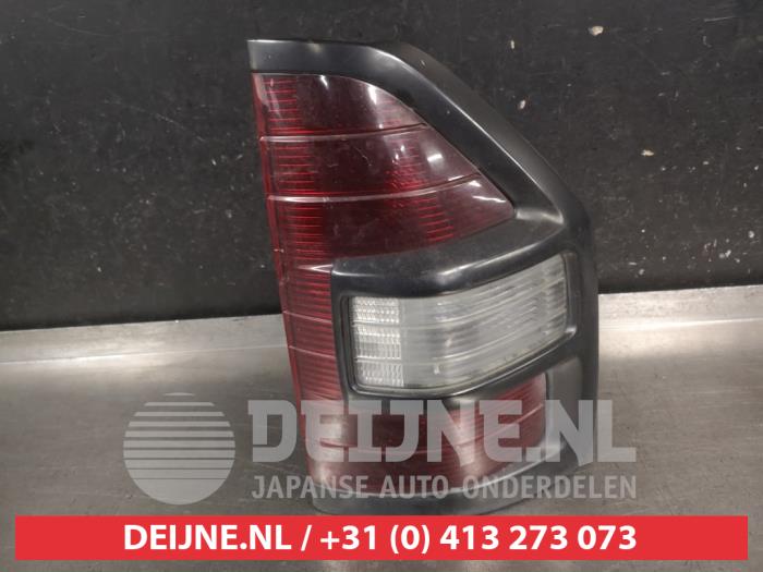 Mitsubishi Pajero Rücklicht rechts O693492