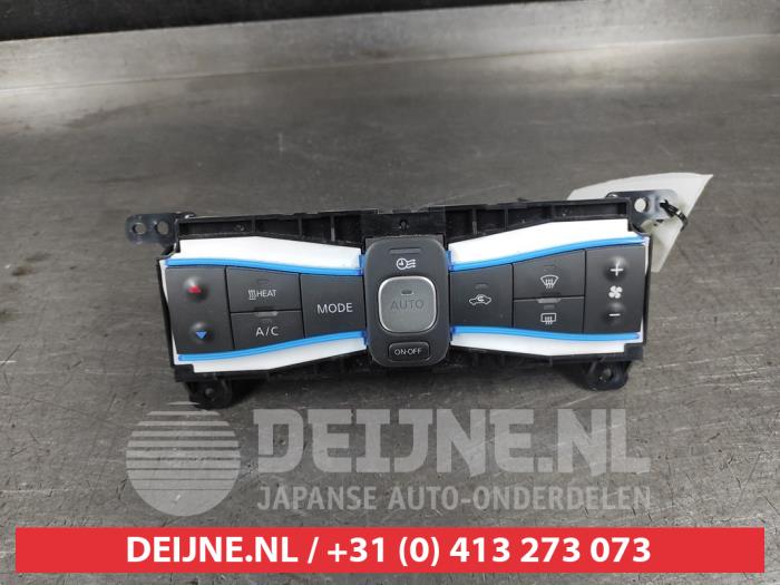 Nissan Leaf Heizung Bedienpaneel O693604