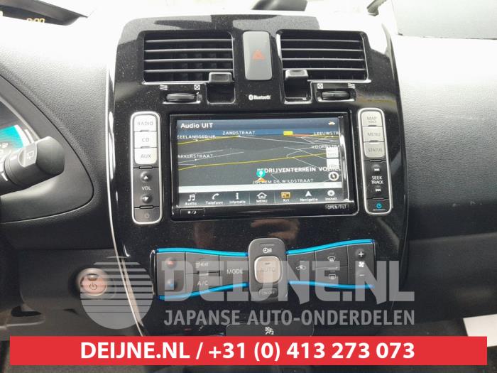 Nissan Leaf Radio O693606