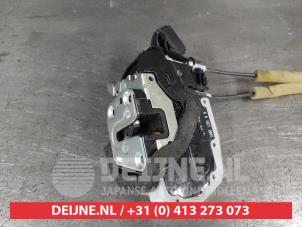 Nissan Leaf Front door lock mechanism 4-door, right O693619 photo 2