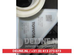 Toyota Corolla Window mechanism 4-door, front left O693564 photo 2
