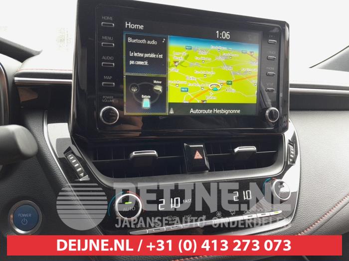 Toyota Corolla Heater control panel O693581