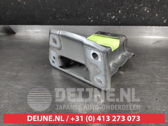 Nissan Leaf Bumpersteun rechts-voor O693709