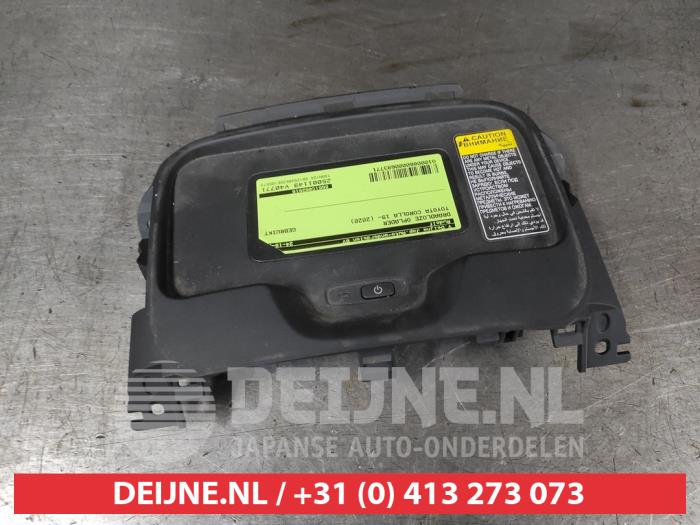 Toyota Corolla Draadloze oplader O693771
