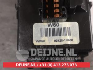Kia Ceed Ruitenwis Schakelaar O694072 foto 3