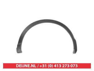 Nieuwe Spatbordverbreder Nissan Qashqai Prijs € 61,63 Inclusief btw aangeboden door V.Deijne Jap.Auto-onderdelen BV