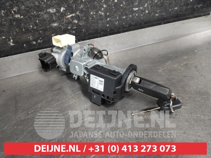 Suzuki SX-4 Kontaktslot+Sleutel O694212