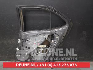 Toyota Yaris Cross Tür 4-türig rechts hinten O694269 foto 2