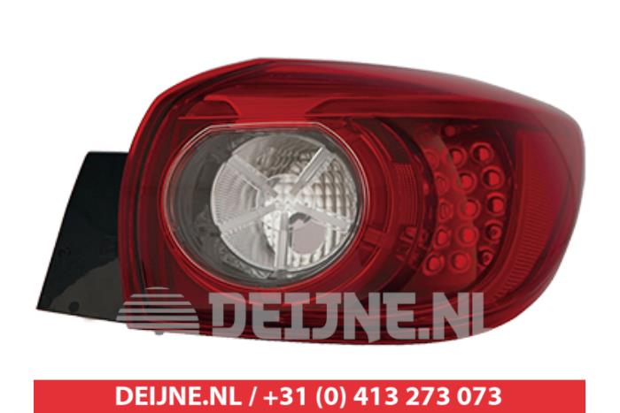 Mazda 3 Taillight, right O9990009576