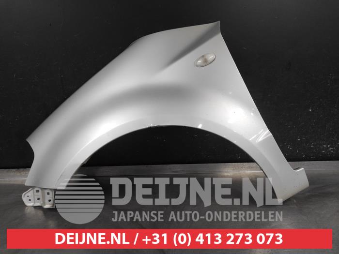 Suzuki SX-4 Scherm links-voor O694315